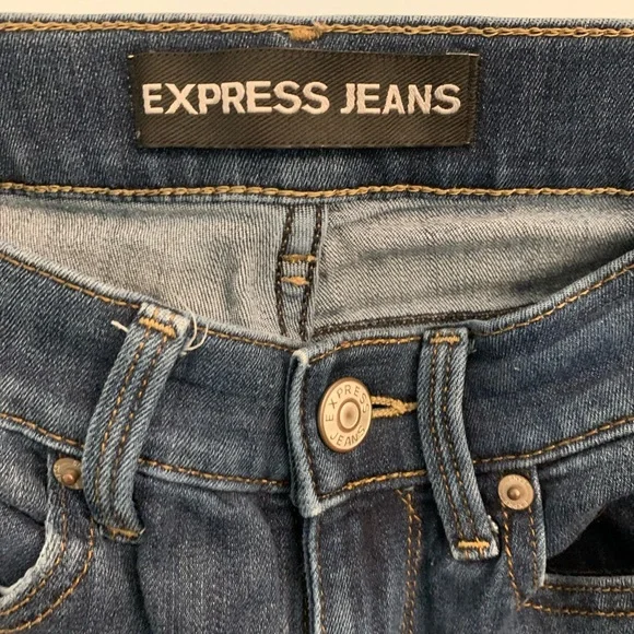 Express Jeans - Picture 2 of 5